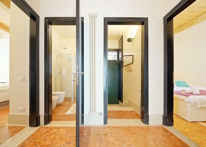 Dolcevita Apartments N 181